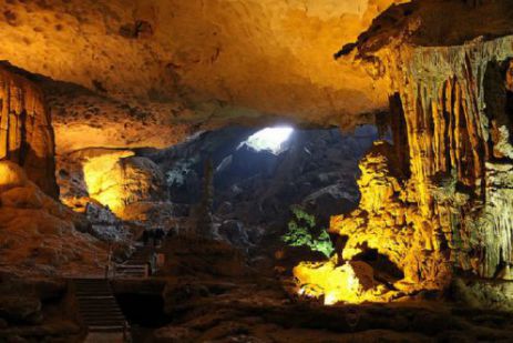 Grotte Kim Quy - Croisière à la baie d'Halong